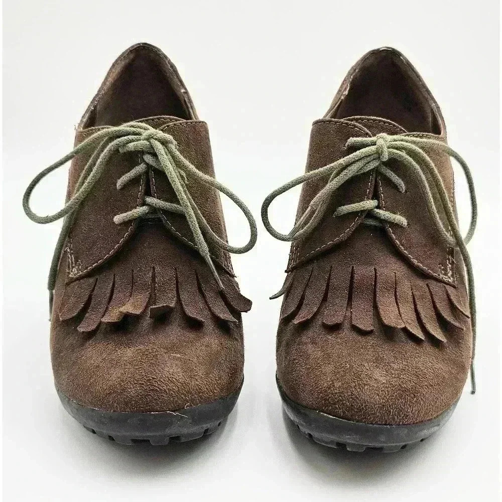 Y2K Tahari Women's Size 6 Temple Brown Oxford Lace-up Fringe Heel Booties